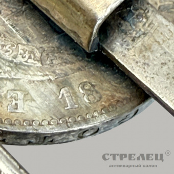 фото — пряжка серебряная с монетой. германия, конец 19 века